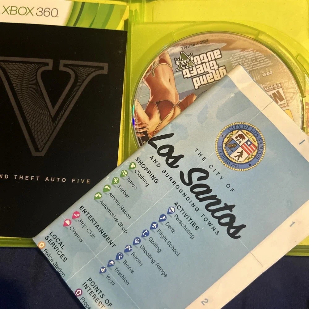 Grand Theft Auto V Xbox 360 With Map
